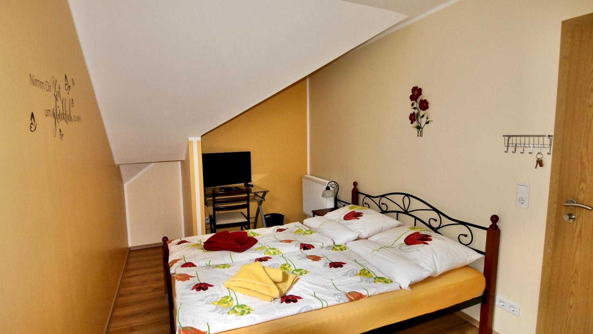 Fruehstueckspension Metilstein Eisenach Habitación foto